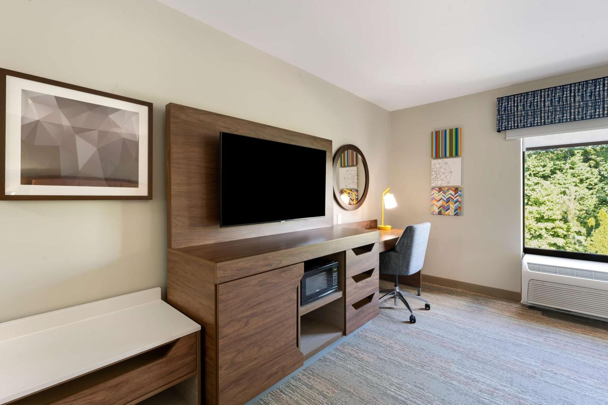 Hampton Inn Milford Bagian luar foto