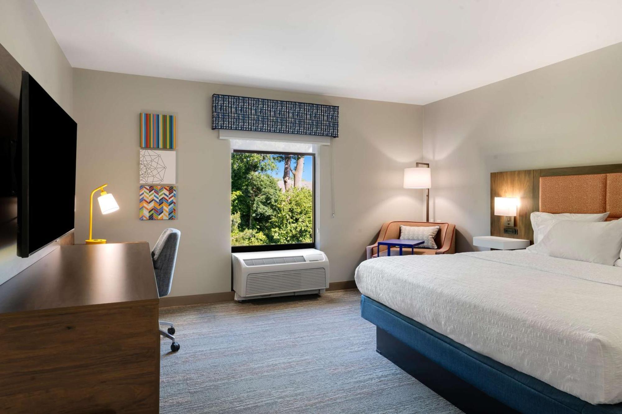 Hampton Inn Milford Bagian luar foto