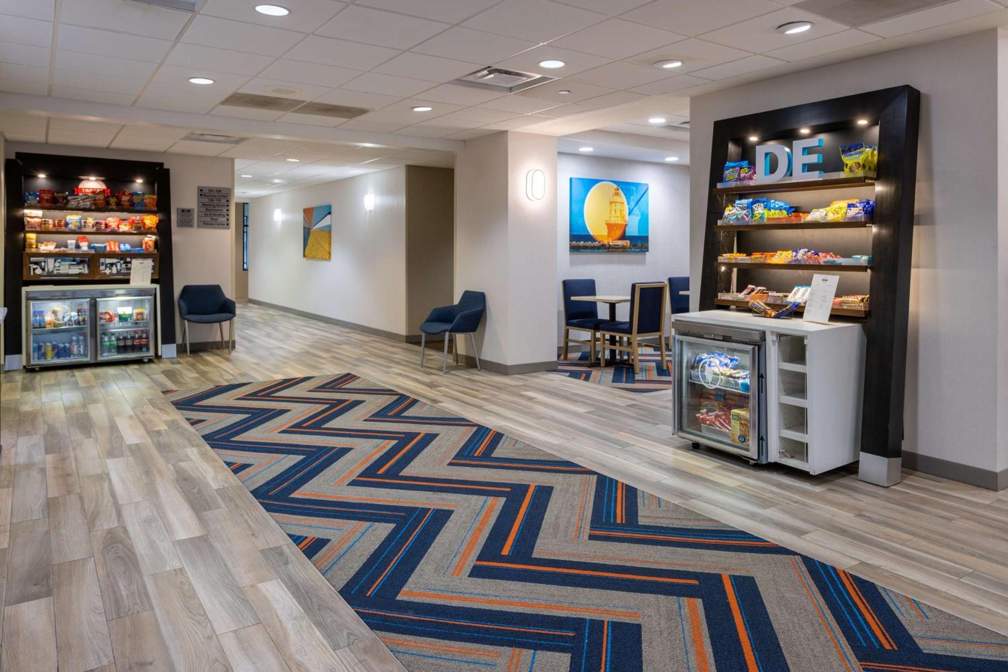 Hampton Inn Milford Bagian luar foto