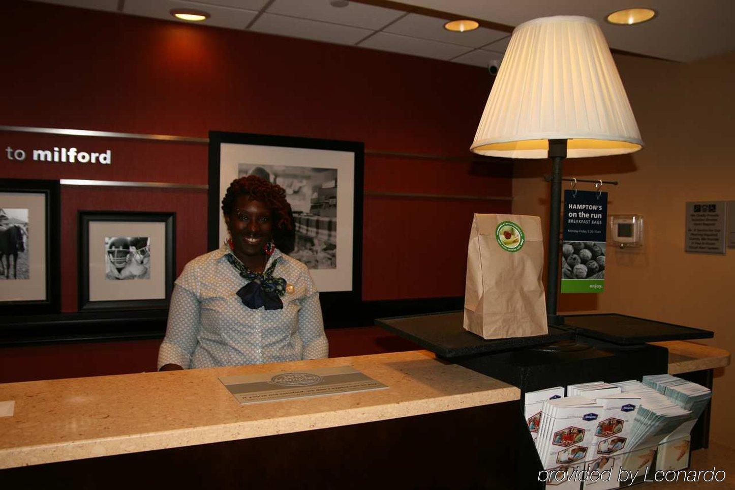 Hampton Inn Milford Interior foto